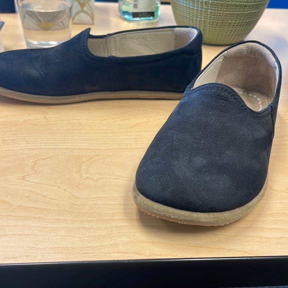 Flats, shoes